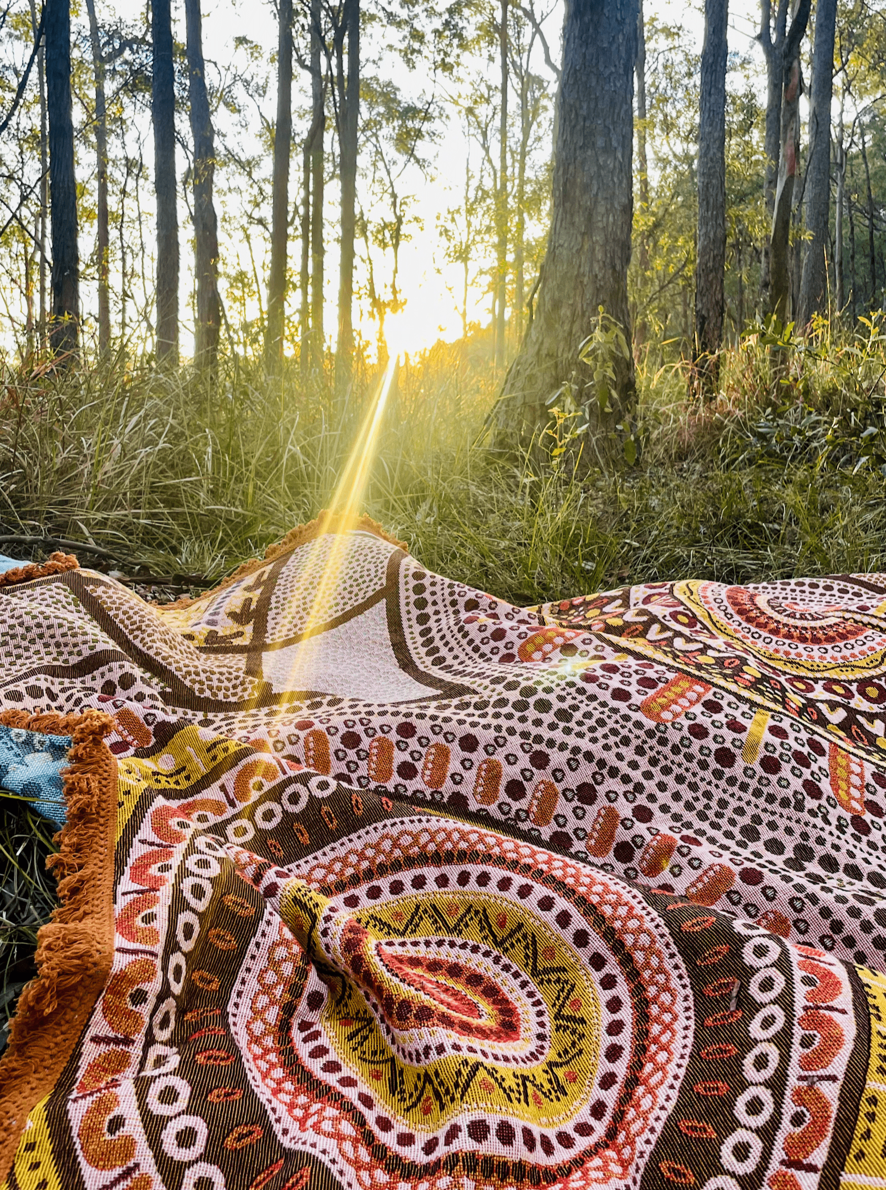 Aboriginal art design throw rug for home, beach, picnics, camping and adventure